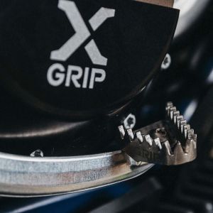 V&acirc;rf pedală fr&acirc;nă X-Grip titan